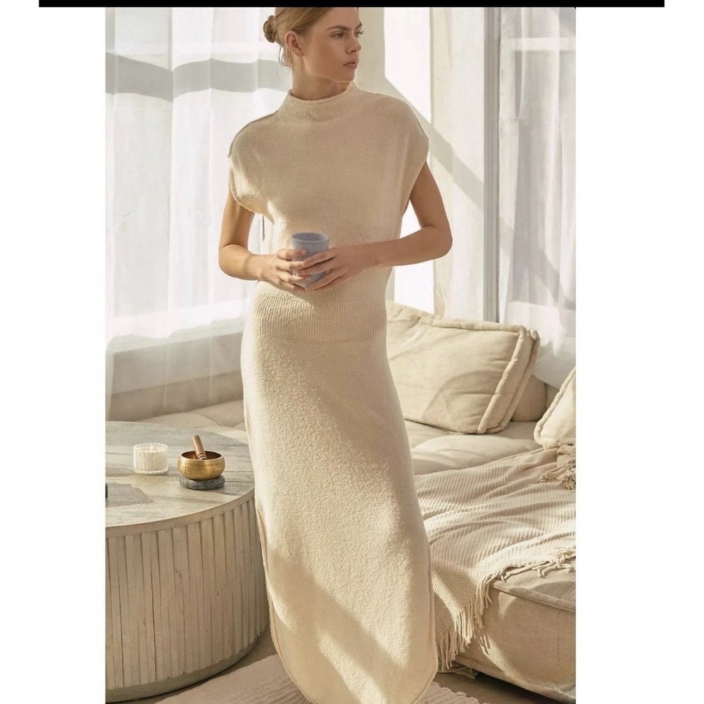 Daily Practice Large L Column Sleeveless Midi Jumper Dress Bouclé Knit Maxi